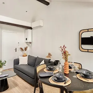 Le Marais By Prestige Apartment
